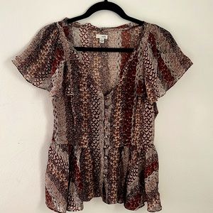 ANTHROPOLOGIE  Odille Top Size 4 Silk Feather Print Peplum V Neck Flutter Sleeve